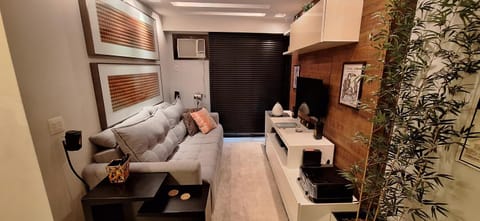 SCR-Centro Niterói com Varanda e Garagem Apartment in Niterói