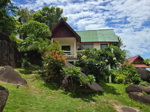 Property building, Natural landscape, Garden, Garden view