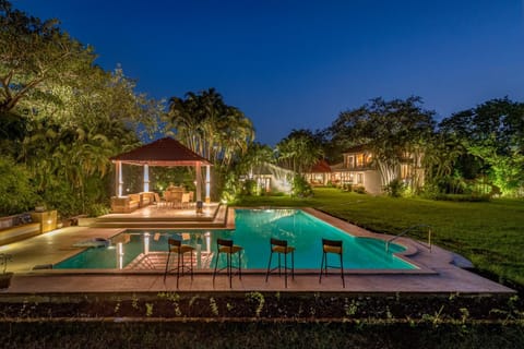 Property building, Night, Garden, Garden view, Pool view, Swimming pool