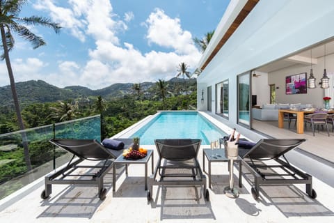 View (from property/room), Balcony/Terrace, Pool view, Pool view