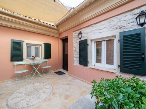 Sole Apartments - near Corfu Port Apartment in Corfu