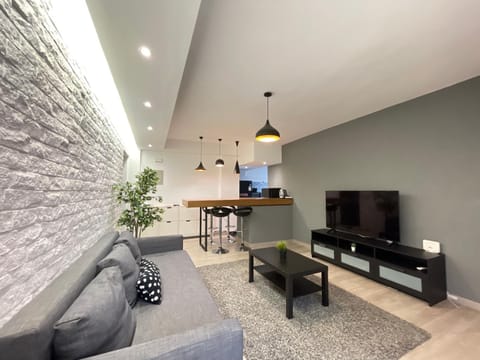 TV and multimedia, Living room, Dining area