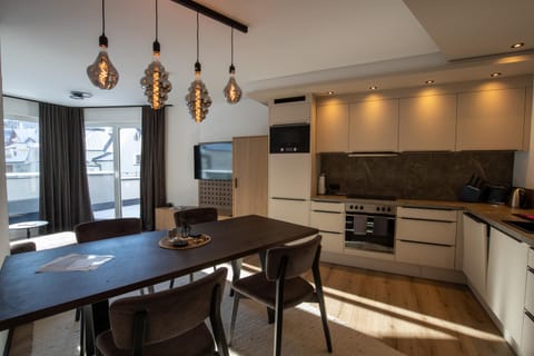 Balcony/Terrace, Living room, Food, kitchen