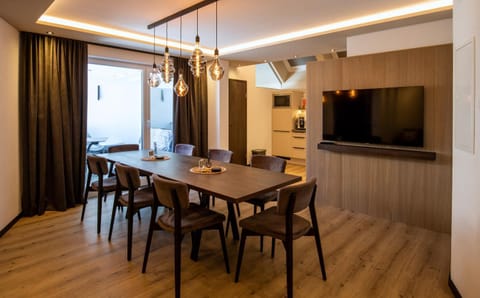 Balcony/Terrace, Living room, Dining area, kitchen