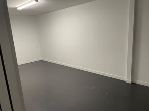 CBD Elizabeth St Modern Townhouse - Secure Parking House in Launceston