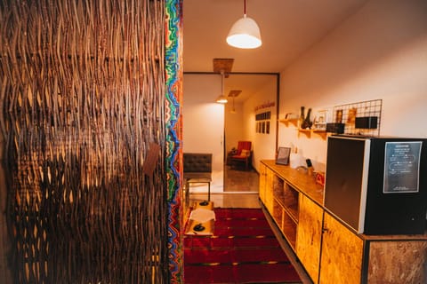 Kitchen or kitchenette, Living room, oven