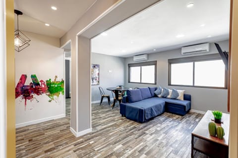 Living room, Seating area, Dining area, air conditioner