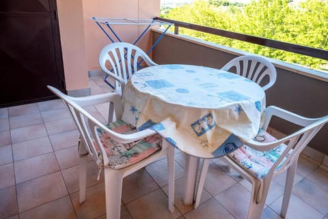 S220 - Sirolo, trilocale in centro con terrazzo Apartment in Sirolo