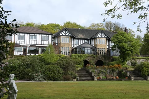 Property building, Garden, Garden view