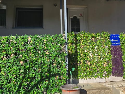 Dina's house Apartment in Lika-Senj County