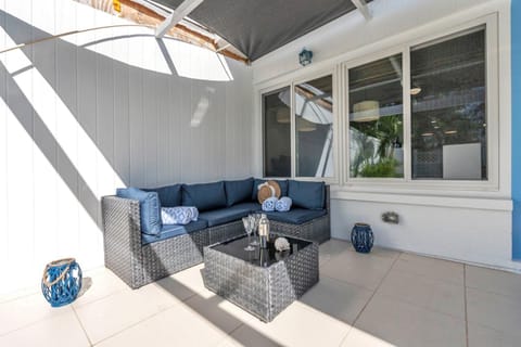 Heliconia House villa Villa in Holmes Beach