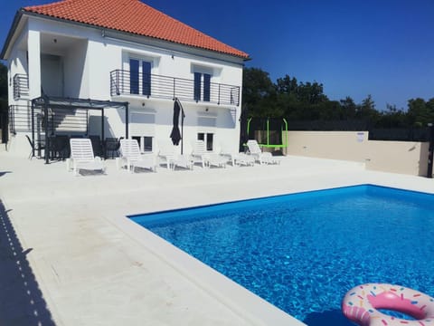 Kuća za odmor Kamenjani-Škabrnja Villa in Šibenik-Knin County, Croatia