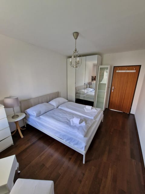 Bed, Photo of the whole room, Bedroom, towels, wardrobe