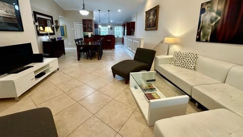 809 Mariners Club House in Key Largo