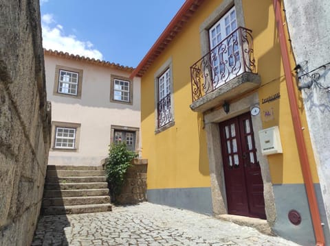 Property building, Off site, Day