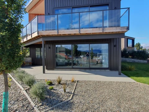 Property building, Garden view