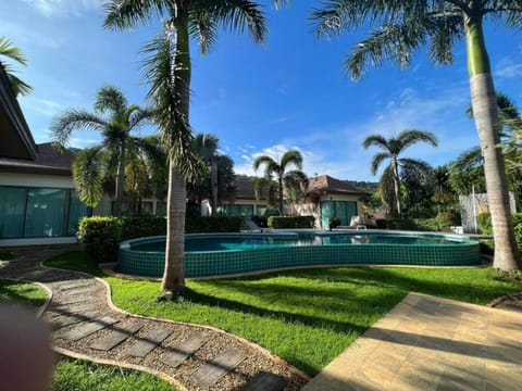Property building, Day, Natural landscape, Garden, Garden view, Pool view, sunbed