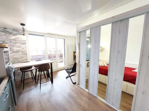 Résidence Grande Ourse - Dans l'hyper centre de Vallandry, à 50m des remontées mécaniques MAE-1774 Apartment in Landry