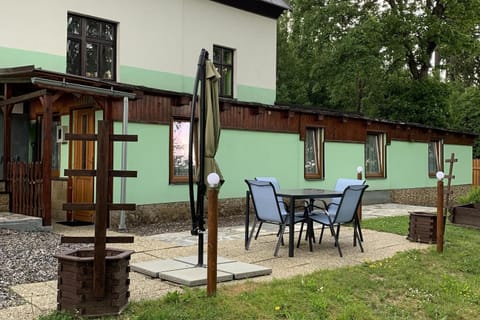 Property building, Summer, Garden, Garden view