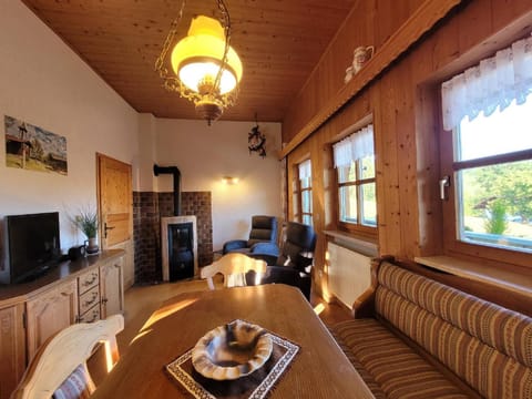TV and multimedia, Seating area, Dining area, flat iron