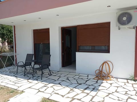 Siti's Appartment Apartment in Limenaria
