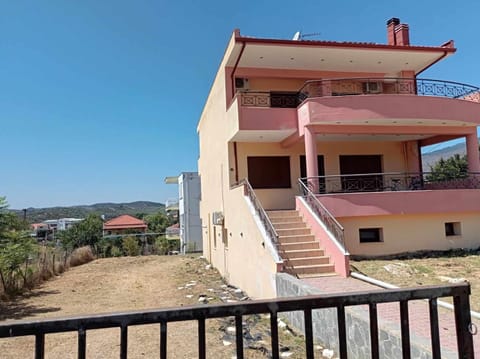 Siti's Appartment Apartment in Limenaria
