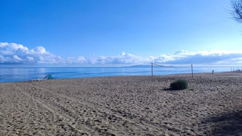 Stylish Apartment near the Beach with parking Apartment in Crete