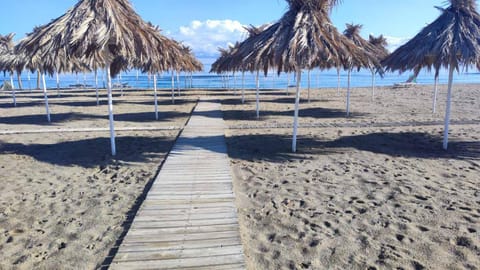 Stylish Apartment near the Beach with parking Apartment in Crete