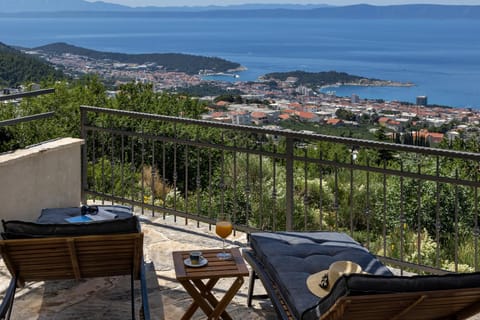 Balcony/Terrace, City view
