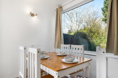 Comfy Home Moseley House in Metropolitan Borough of Solihull