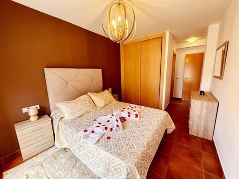 Bedroom, wardrobe
