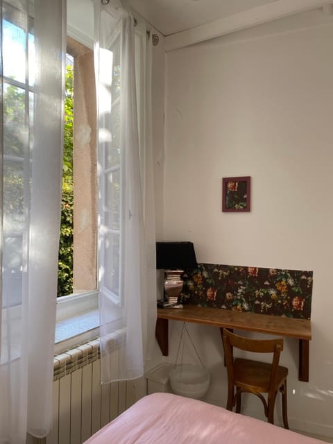 Jardin Vieux Port Panier Bed and Breakfast in Marseille