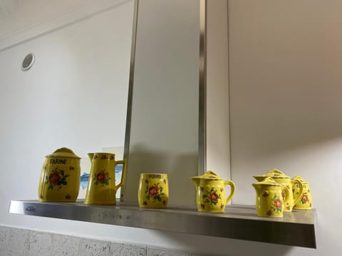 Jardin Vieux Port Panier Bed and Breakfast in Marseille