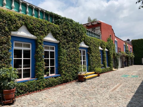 Property building, Balcony/Terrace