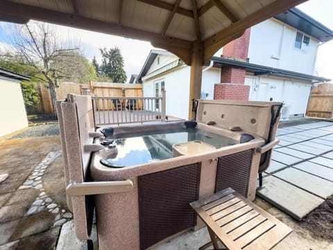 Patio, Hot Tub