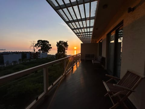 Balcony/Terrace, Balcony/Terrace