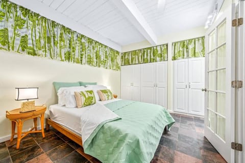 Bed, Bedroom, wardrobe