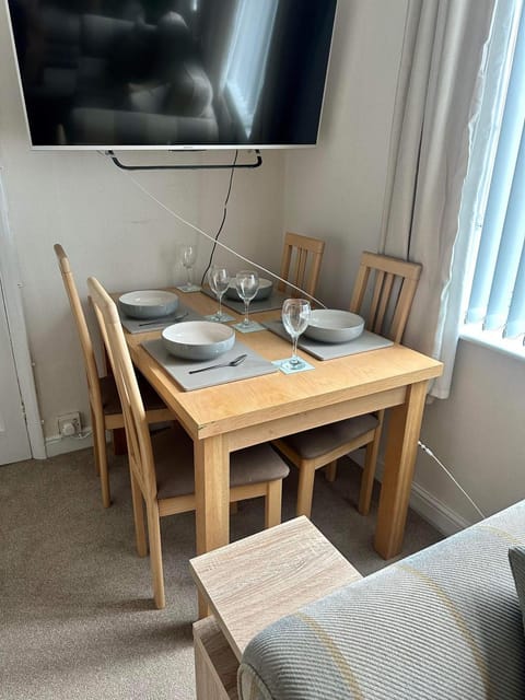 Lovely 2 bed apartment sleeps 5 Apartment in South Oxfordshire District
