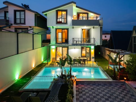 Property building, Off site, Night, Swimming pool