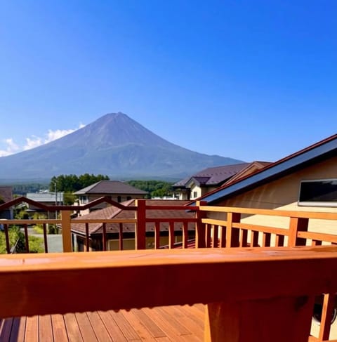 Day, Natural landscape, View (from property/room), Balcony/Terrace, Mountain view