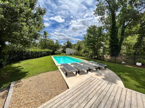 Natural landscape, Pool view, Swimming pool