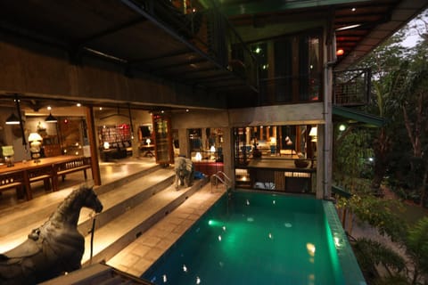 Swimming pool