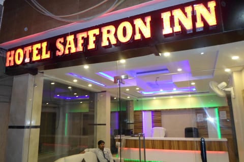 Staff, Facade/entrance, Night, Lobby or reception, On site
