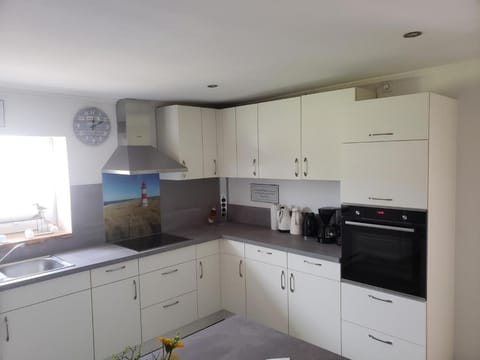 Ferienhaus Kastanie mit Whirlpool Kamin und Sauna House in Hohwacht