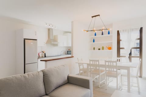 Living room, Dining area, kitchen