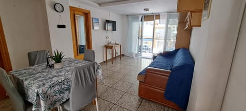 Apartamento 100 metros Playa San Antonio CULLERA Apartment in Cullera