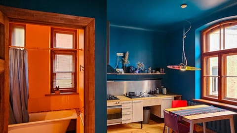 Kitchen or kitchenette, Dining area, stove