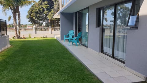 Property building, Garden, Garden, Garden view