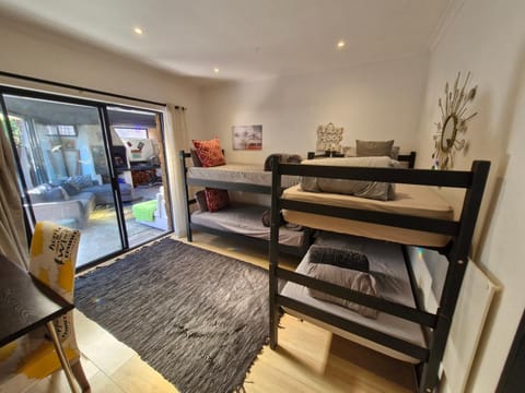 Spacious home in Cape Towns Blouberg area Villa in Cape Town