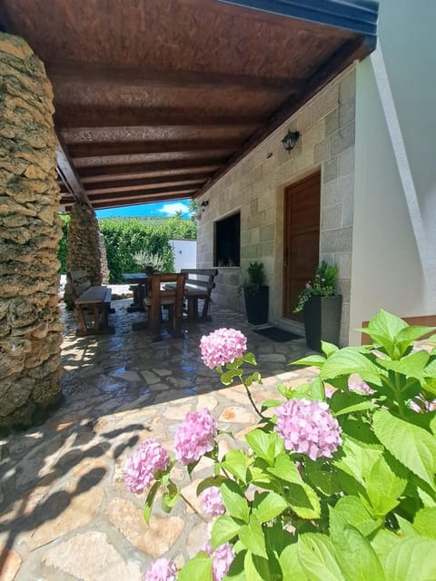 Kuća za odmor Buk House in Dubrovnik-Neretva County